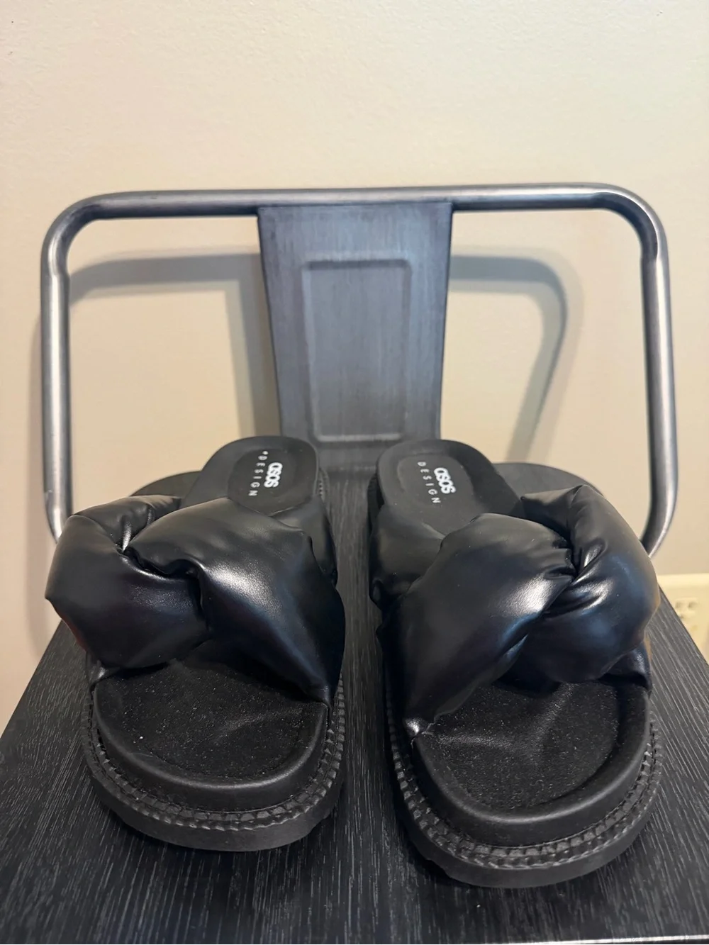 ASOS Design Puffy Knot Slide Sandals Black Faux Leather EU 38 US 7